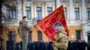 Ukraine thể hiện quyết tâm chiến thắng nhân kỷ niệm một năm chiến sự