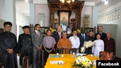 Phái đoàn USCIRF gặp các nhóm tôn giáo độc lập tại Tp. HCM ngày 18/5/2023. Photo Facebook Trung Kien Pham.