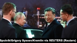 Tổng thống Nga Vladimir Putin và Chủ tịch Trung Quốc Tập Cận Bình ở Điện Kremlin, Moscow, Nga, ngày 21/03/2023. 