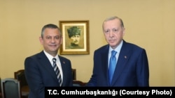 Cumhurbaşkanı ve AK Parti Genel Başkanı Erdoğan ve CHP Genel Başkanı Özel