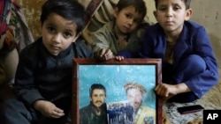 کے ٹو پر ہلاک ہونے والے پورٹر محمد حسن کے تین بچے ہیں۔