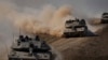 Bộ binh và xe tăng Israel bắt đầu tấn công bên trong Dải Gaza