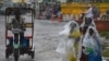 بھارت میں طوفانی بارشوں سے 22 افراد ہلاک؛ ’کہیں تو ایک دن میں مہینے جتنی برسات ہوئی‘ 