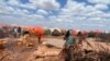  صومالیہ میں قحط کے انتہائی خطرے سے دوچار علاقے بیدوا کے ایک عارضی کیمپ کا منظر : فائل فوٹو