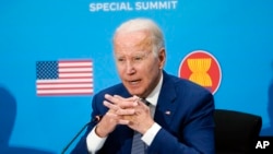 Tổng thống Joe Biden tham gia Hội nghị thượng đỉnh đặc biệt Mỹ-ASEAN để kỉ niệm 45 năm quan hệ Mỹ-ASEAN tại Bộ Ngoại giao ở Washington, Thứ Sáu, ngày 13 tháng 5 năm 2022.