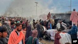 چمن میں چار روز قبل بھی پاکستانی فورسز اور افغان طالبان میں جھڑپیں ہوئی تھیں۔ ان جھڑپوں میں سات افراد ہلاک ہوئے تھے۔