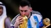 فٹ بال ورلڈ کپ جیتنے کے بعد میسی کا 'یوٹرن'