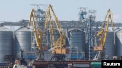 Khu vực chứa ngũ cốc xuất khẩu tại cảng ở Odesa của Ukraine.