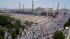 انسانیت کی قدر اور احترام کرنا مسلمانوں پر لازم ہے: مسجدِ نمرہ سے خطبۂ حج