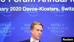 Chủ tịch Diễn đàn Kinh tế Thế giới (WEF) Borge Brende tại cuộc họp báo trước hội nghị thường niên Davos ở Cologny gần Geneva, Thụy sĩ, ngày 14/1/2020. REUTERS/Denis Balibouse