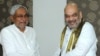 بھارت میں اپوزیشن کو دھچکا، ریاست بہار کے وزیرِ اعلیٰ نتیش کمار کا بی جے پی سے اتحاد