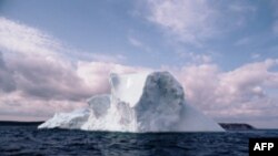 Các cuộc tranh chấp ở Bắc cực đã gia tăng trong những năm gần đây khi khối băng ở đây tan ra nhiều hơn giúp tàu bè có thể tiếp cận với khu vực này