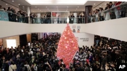 Người biểu tình Hong Kong đêm Giáng sinh 24/12/2019.