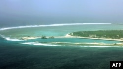 Tư liệu - Một phần thành phố Tam Sa trên đảo Phú Lâm, Trung Quốc gọi là Vĩnh Hưng, ở quần đảo Hoàng Sa, chụp vào ngày 27 tháng 7, 2012. 