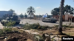 Xe tăng Israel hoạt động ở cửa khẩu Rafah phía Gaza trong hình ảnh tài liệu được công bố vào ngày 7/5/2024.
