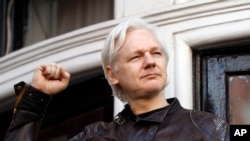 Nhà sáng lập Wikileaks Julian Assange.
